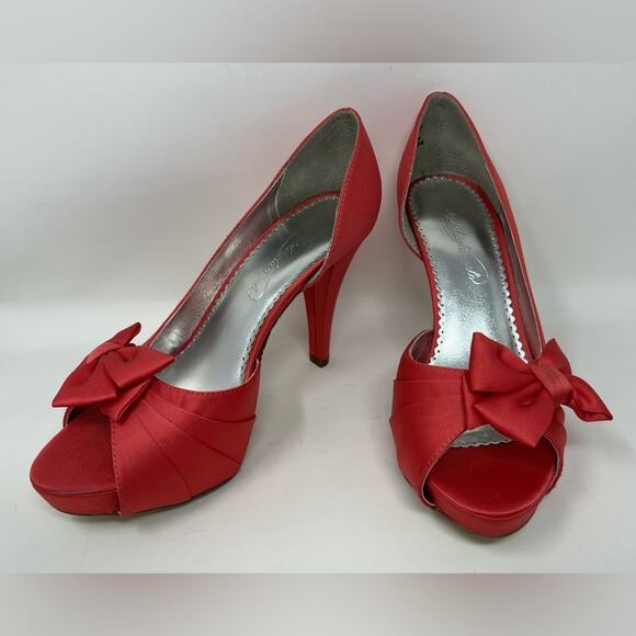 MICHELANGELO MARIBELLE- Peach Satin Bow Heels - Picture 4 of 10